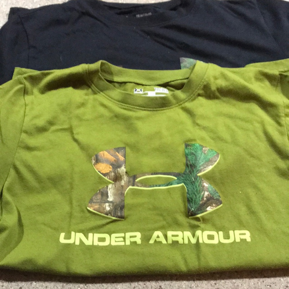 Lot of Boy’s Under Armour Short Sleeve T-Shirts